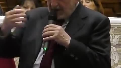 Galimberti spiega i Narcisisti e le Narcisiste