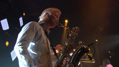 Fake - Simply Red (live)