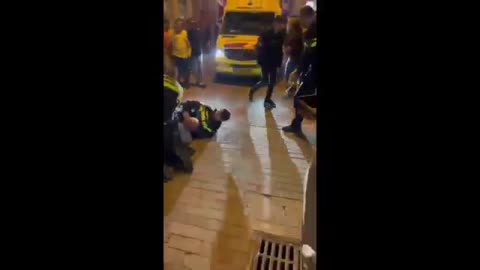 Bartjebom 2 word gearresteerd!!🤣🤣🤣💋