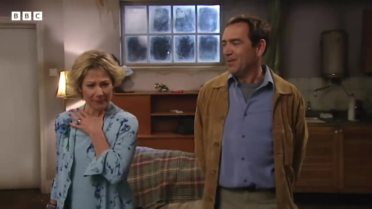 When your mum and dad visit your first flat 😂😬 | My Family - BBC