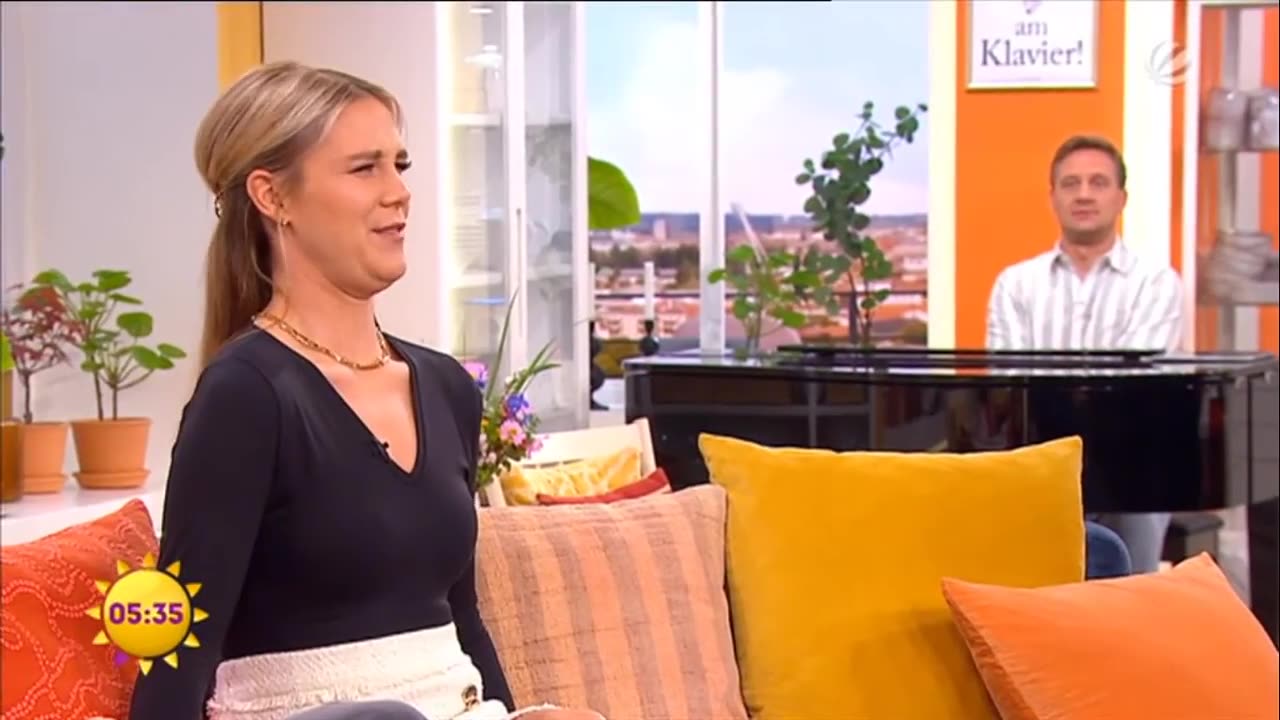 Alina Merkau SAT1 ffs nice time