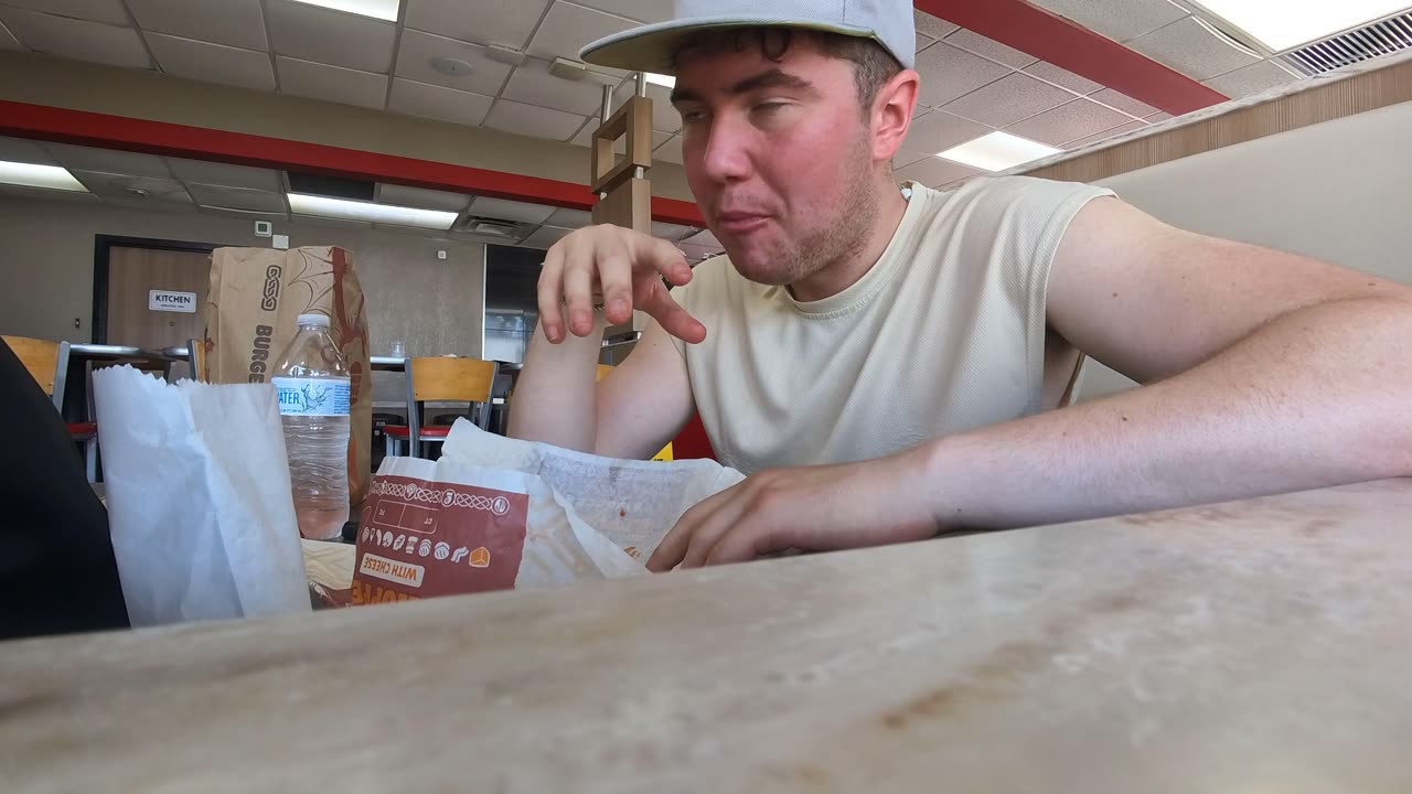 Reviewing The King (of burgers)