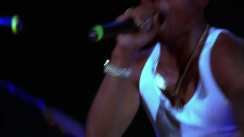 2Pac - Hit 'Em Up (Live) HD