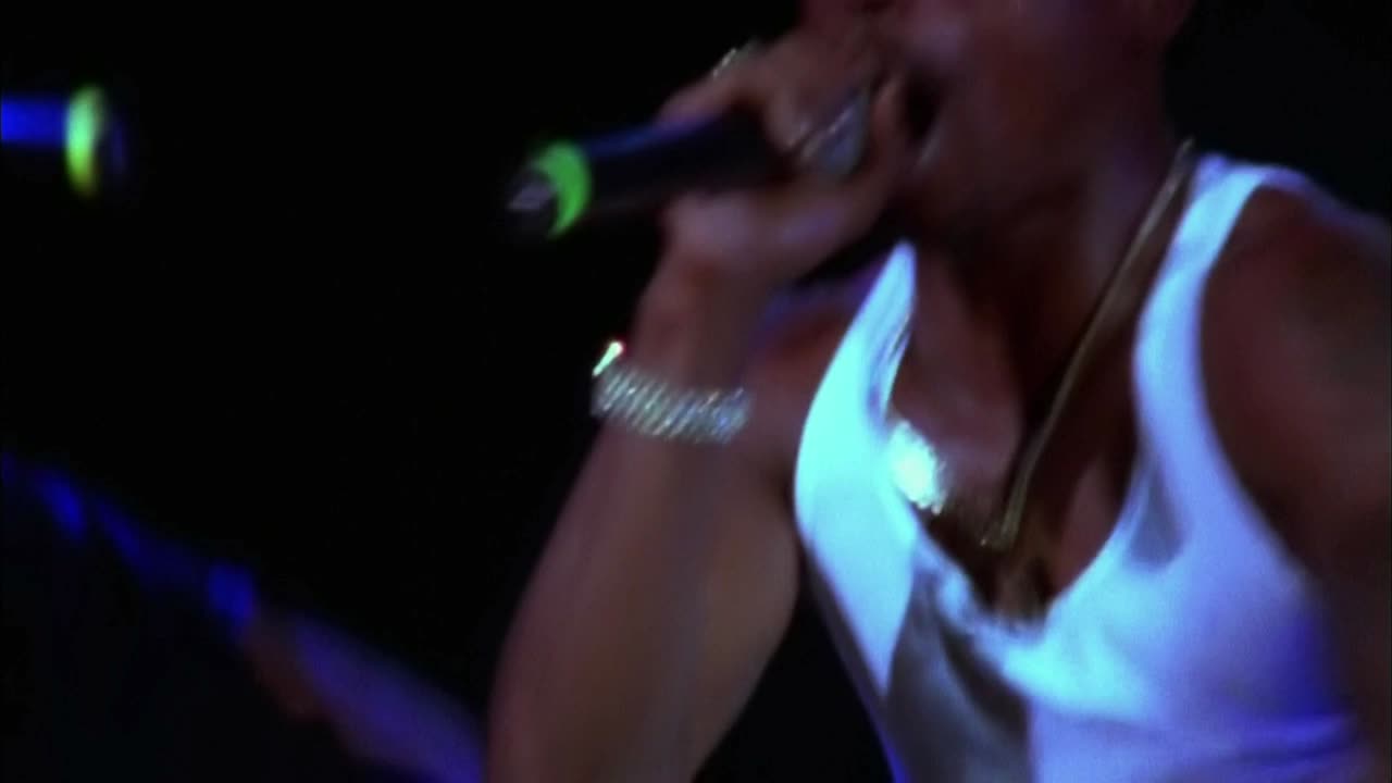 2Pac - Hit 'Em Up (Live) HD