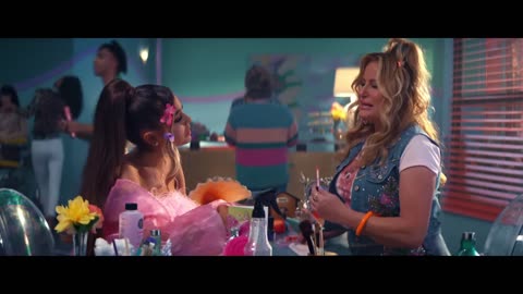 Ariana Grande - thank u, next (Official Video)