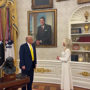 🚨🔥Wow. Ambassador and Chief of Protocol Monica Crowley to President Trump after being sworn in: