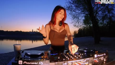 Diana Jo.. MELODIC TECHNO & INDIE DANCE Vibe | LIVE dj set | Sunset by the Water | Kyiv 2025
