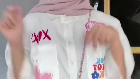 JILBAB GOYANG PANTAT FASHION SHOW