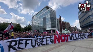 More than 500,000 Polish patriots have taken to the streets to demand an end to migration.