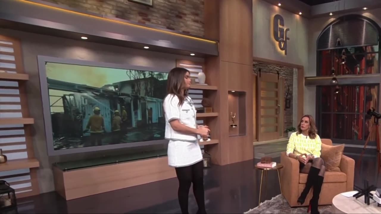 Something Is Off But Its Not Lili