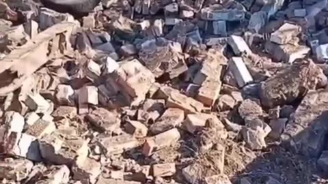 ✈️💣 Ukrainian aviation struck shelter with Russian occupiers.