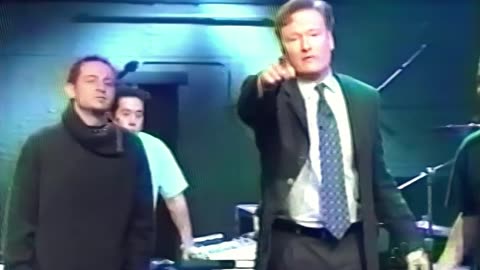 LINKIN PARK - ONE STEP CLOSER - LIVE CONAN OBRIEN LATE NITE MUSIC VIDEO HD