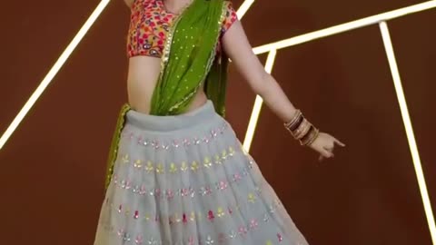 Wow super injoy Indian women prty look dance