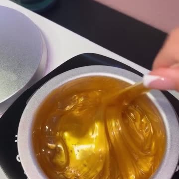 Melting Sexy Smooth Golden Allure Hard Wax | New Mexico Waxing Tutorial by @allaboutu_beauty