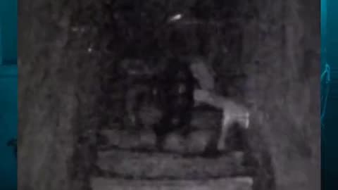 😨📸 Creepy Photos That Will Haunt You! Ghostly Images | TheHauntingHour