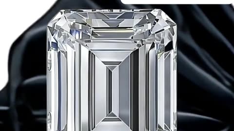 2.50-carat VS2 F-Color Emerald-Cut Lab-Grown Diamond