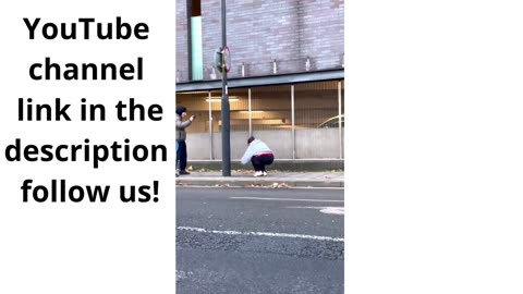 Hello… are you ready for your daily dose of the strangest things happening on the internet?