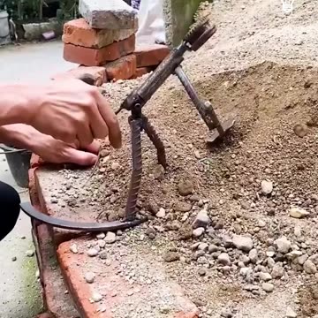 This guy has built a metal masterpiece!.hd