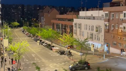 The Moment Power Came Back After Widespread Blackouts in Spain