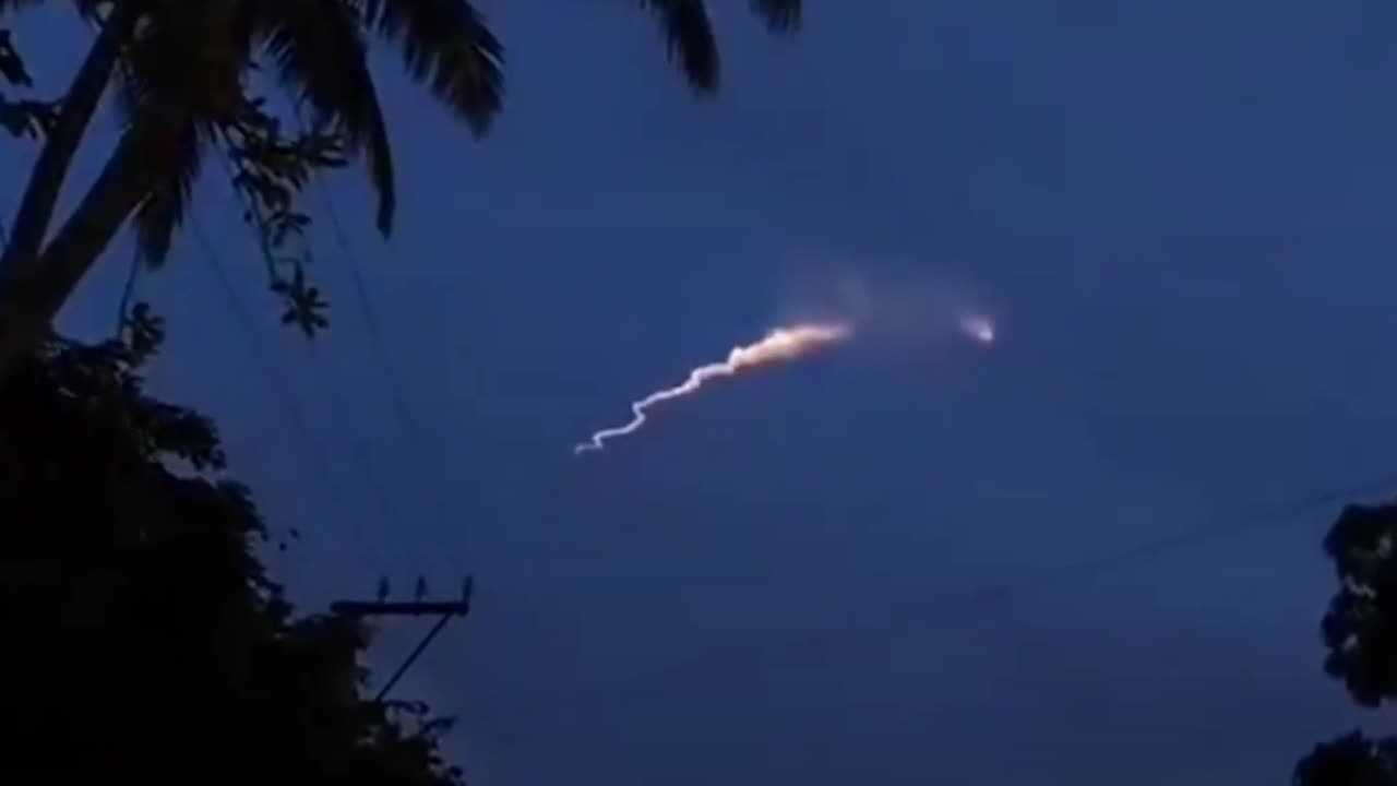 India prueba un misil balístico, núcleo de su disuasión nuclear