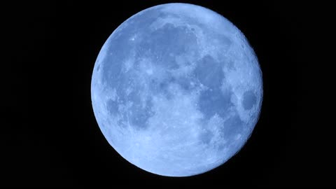 De maan verlicht jouw gezicht – verslavend mooi