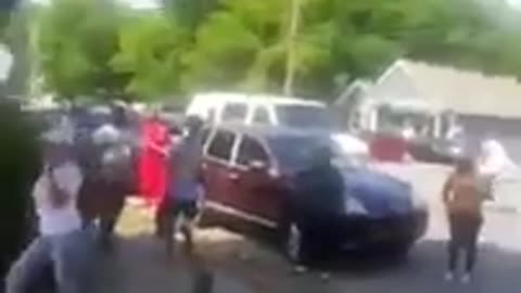 Gang members fighting in Nashville Tennessee
