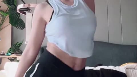 Korean girl sexy dancing in livestreaming 🩰