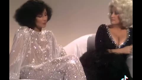 Dolly & Cher - It's my party