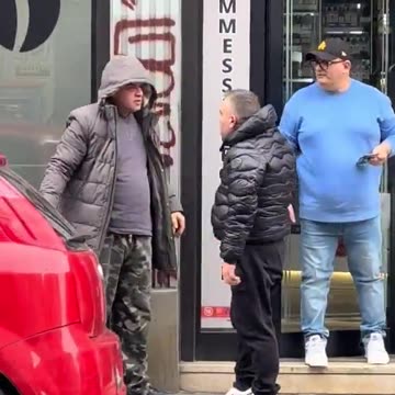 Discussion between a doctor and an engineer in Milan. If you import third world