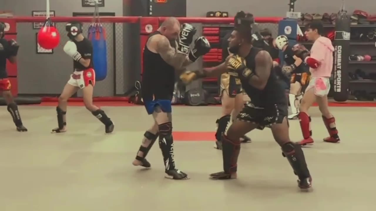 The best way to improve is when it's playful 🥊