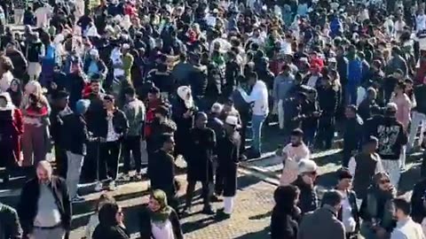 There are about 15,000 mosques in Europe. These figures reveal an unrestrained Islamic invasion,