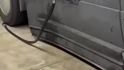 Another day, another unqualified Indian operating a truck they’re not licensed or trained to drive.