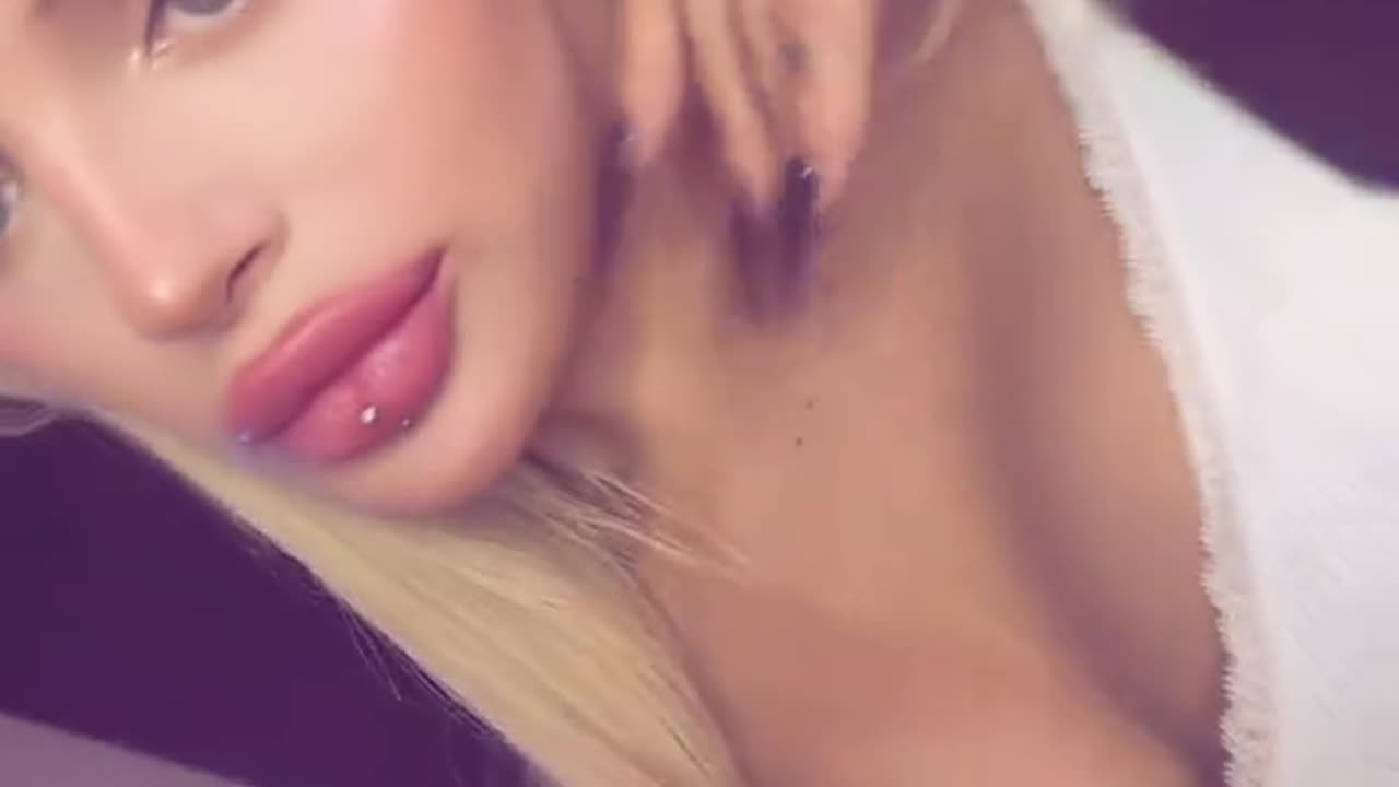 British tgirl passing to see you