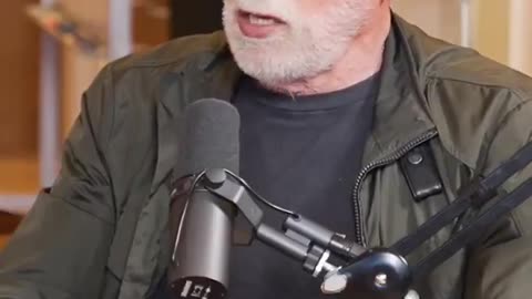 Former Gov. of Cal. Arnold Schwarzenegger says California Dems have been stealing money for 20 yrs,