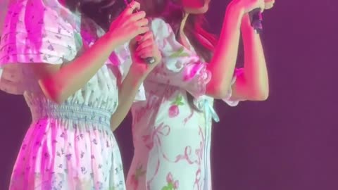 Becky is so cute~ we thought that still have video to watch…. 55555