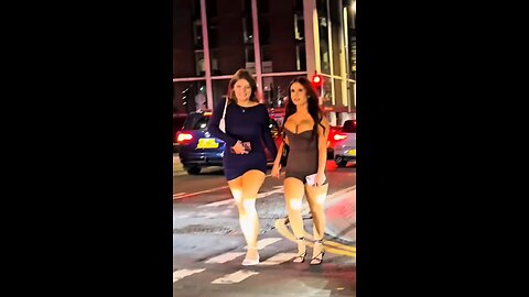 👉 Manchester Night Walk 🌃 | Beautiful UK City Nightlife | 4K Walking Tour