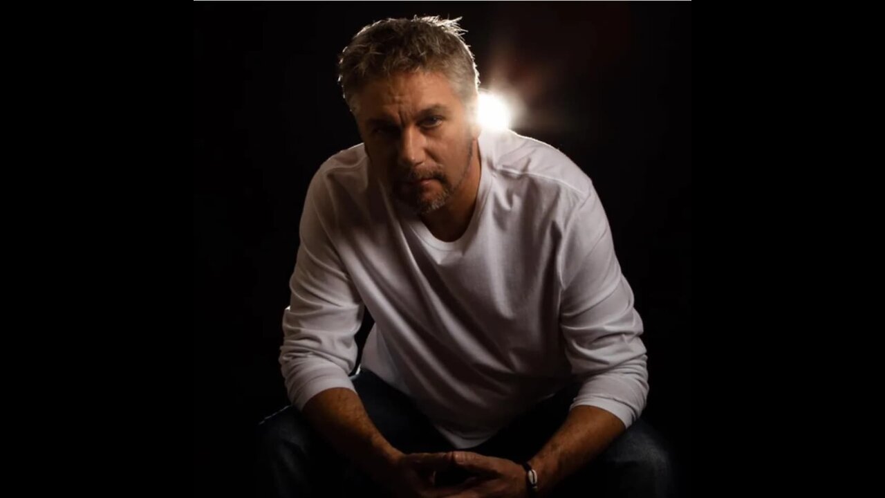 Un-alived & Unrehearsed: Curtis Grambo playing his studio album Big News Back Home