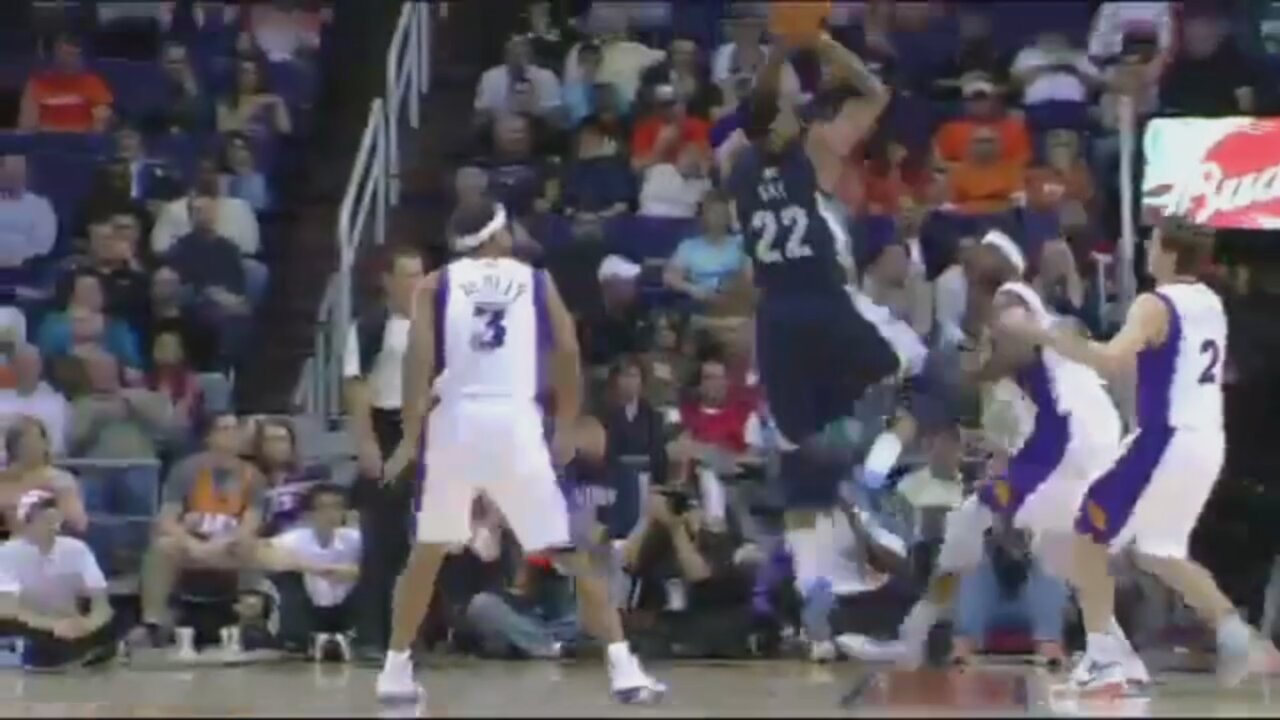 Rudy Gay 22 Points 3 Ast @ Suns, 2010-11.