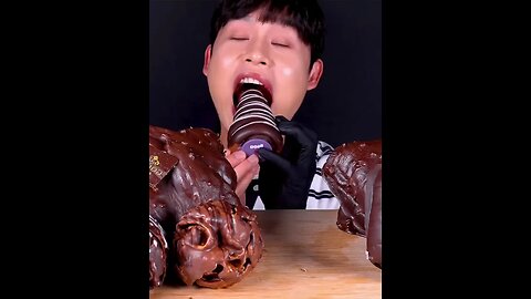 Chocolate Croissant