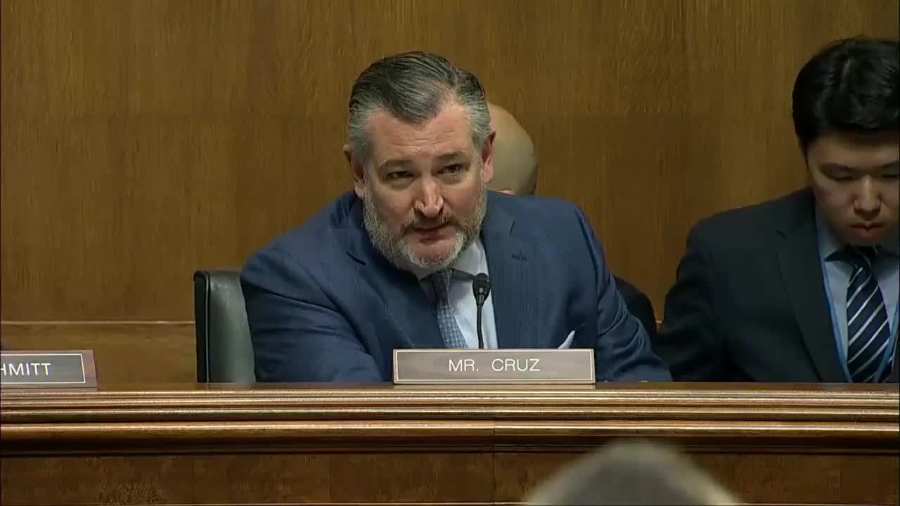 Sen. Ted Cruz Calls Cory Booker ‘Spartacus’ to His Face: ‘Let the Record Reflect that Spartacus Did Not Answer the Question’