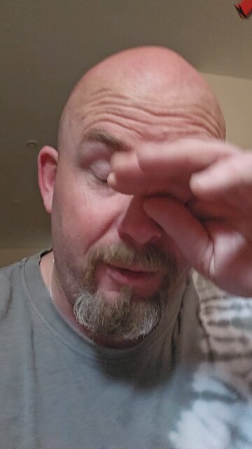 my hay fever is bad again. but it's raining!!!