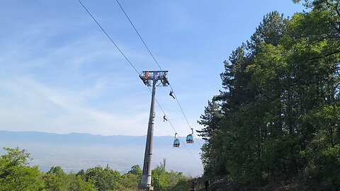 "Evacuation from a cable car"