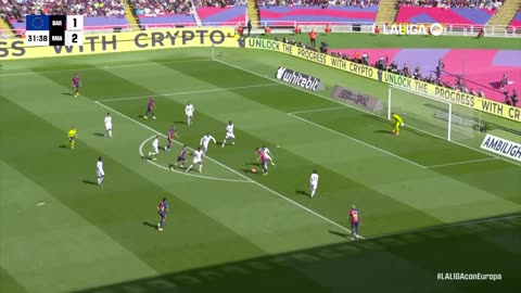 "FCB vs RMA Showdown: Last Night's El Clásico Highlights!"