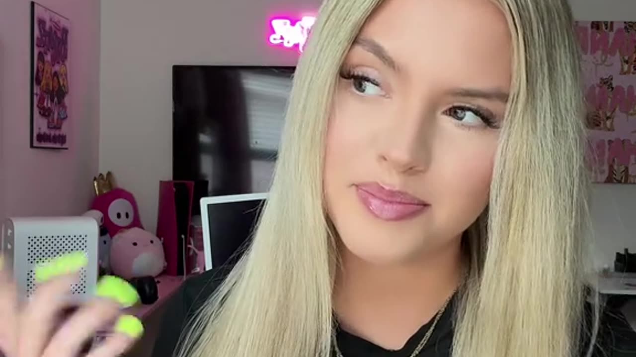 American Lady Shows off Beauty in Style Ep 12