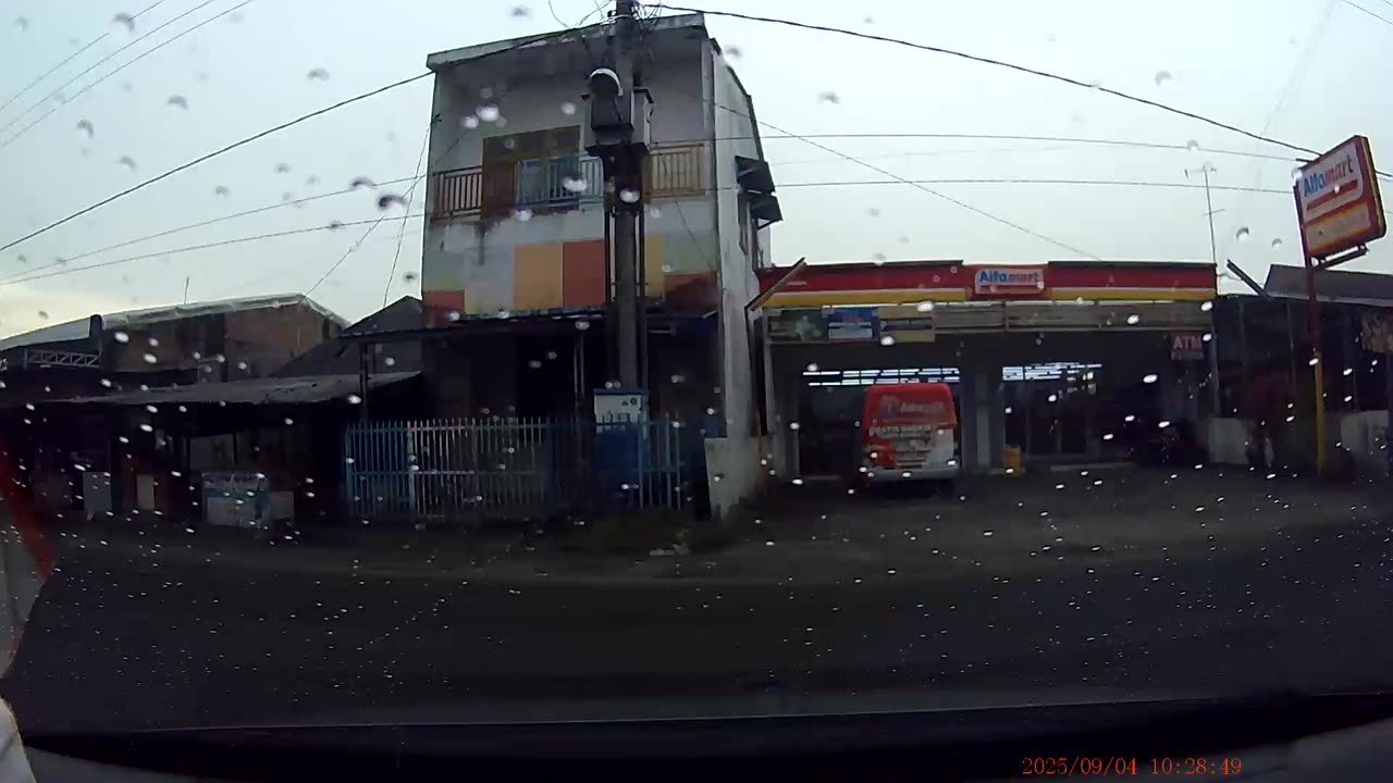 Rainy Day Surprises on the Highway | Real Dashcam Journey - Part 2