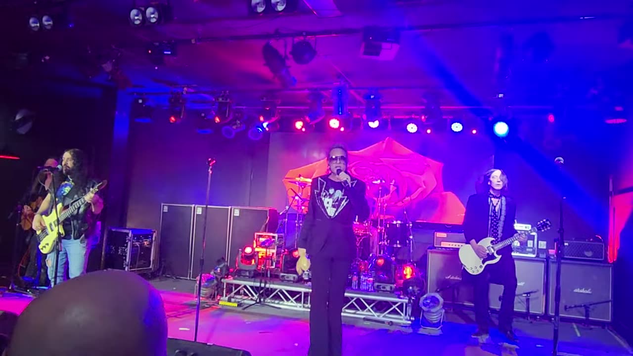 King of the hill ( live)