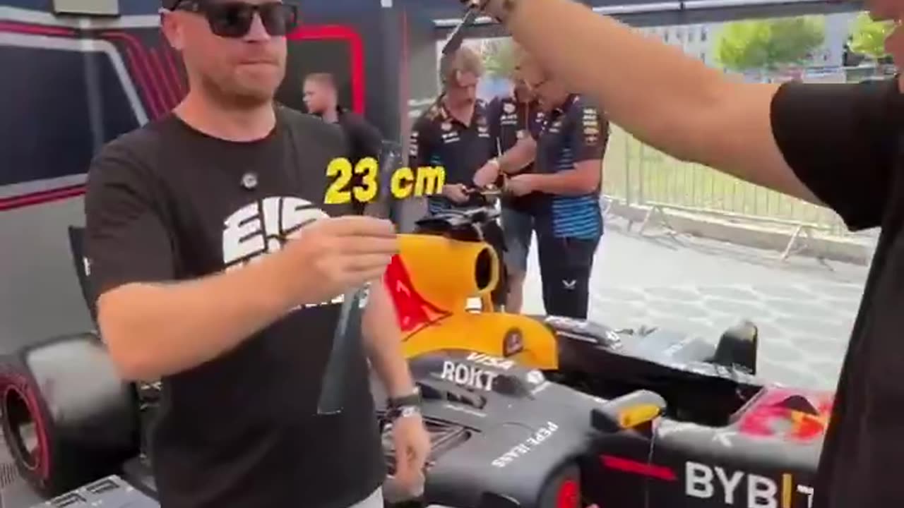 F1 Drivers have crazy fast reaction speed 😮