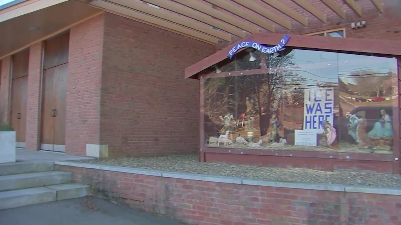 Empty Nativity Ccene and ICE enforcement message