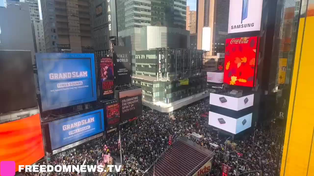 NOW: Large crowds gather in Times Square for "No Kings" protest in NYC