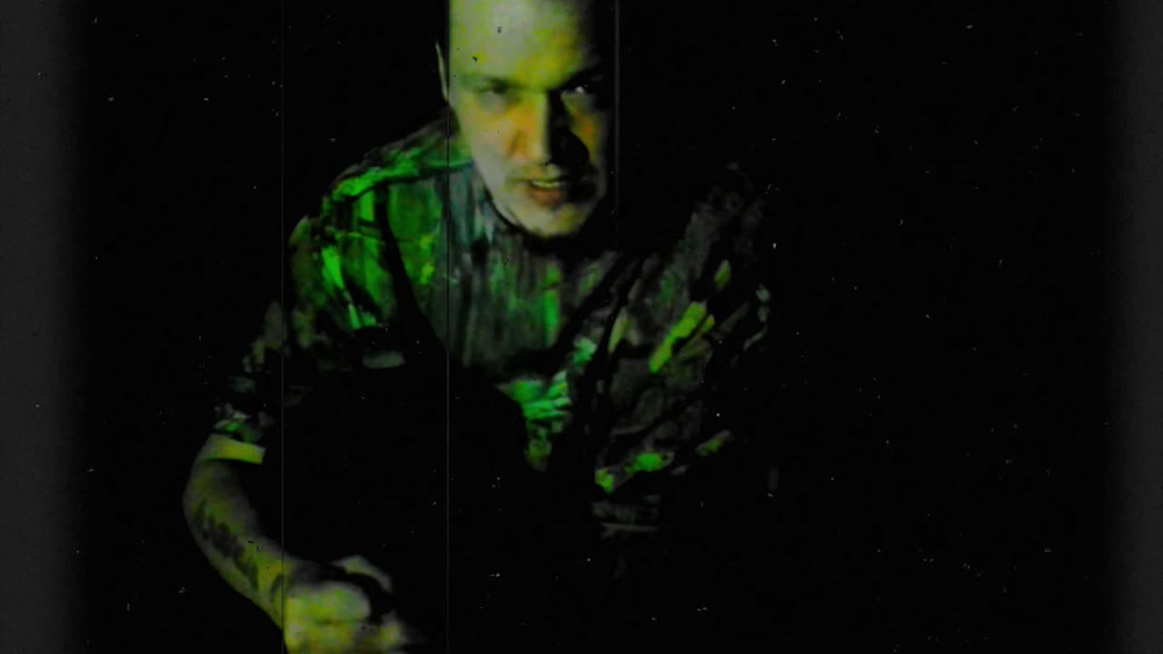 LB~Sickning and Russett Burbank - "Choke"